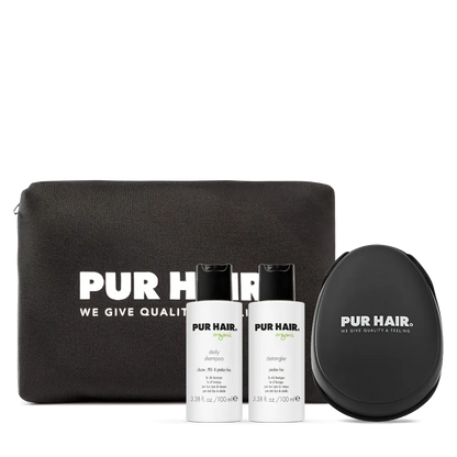 PUR HAIR Organic Travel Set Daily mit Daily Shampoo, Detangler, stylischer Kosmetiktasche und Detangler Brush – ideales Pflegeset für Reisen und Urlaub